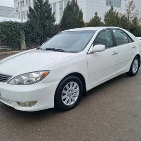 Toyota Camry 2003