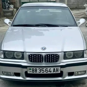 BMW 325 1992