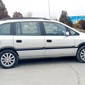 Opel Zafira 2002