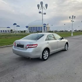 Toyota Camry 2010