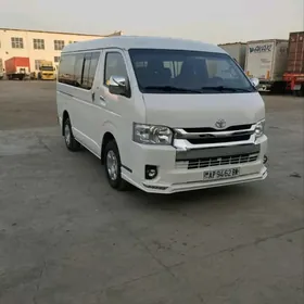 Toyota Hiace 2008