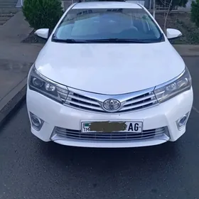 Toyota Corolla 2015