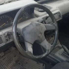 Mitsubishi Galant 1991