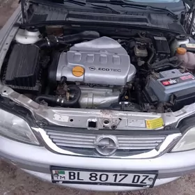 Opel Vectra 1999
