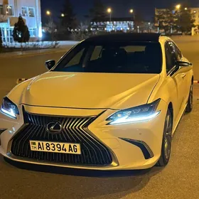 Lexus ES 350 2020