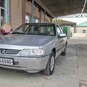 Peugeot 405 2011