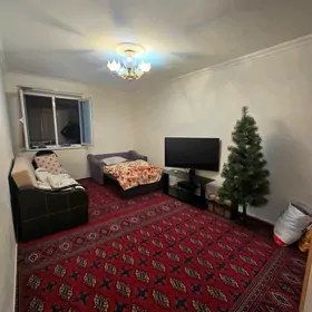 11мкр 4эт 1ком 42м2 Срочно