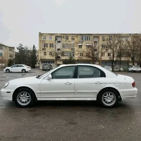 Hyundai Sonata 2002
