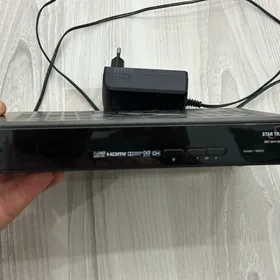 Тюнер,Wi-Fi роутер,телекарта