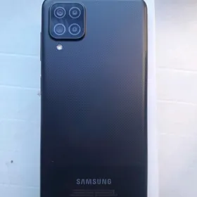 Samsung Galaxy A12