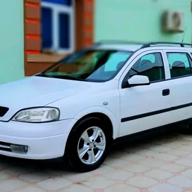 Opel Astra 2000