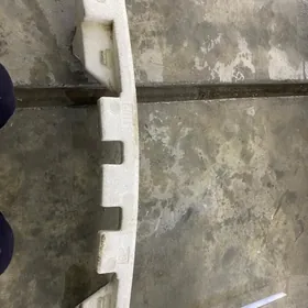 zasyta yzky pena korolla  2010