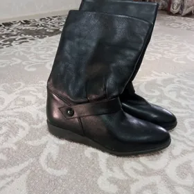 теплые кожаные сапоги раз.37-