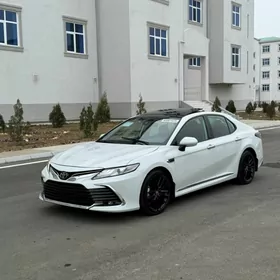 Toyota Camry 2023