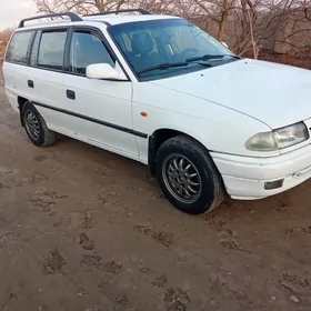 Opel Astra 1998