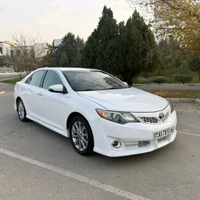 Toyota Camry 2013