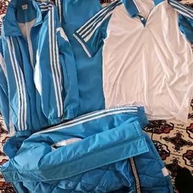 тёплый спортивный костюм