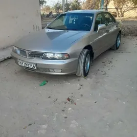 Mitsubishi Diamante 1995