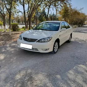 Toyota Camry 2005