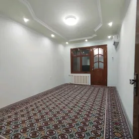 1 nji etaj 3 komnat jaý 