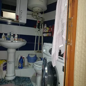 akuratny arassa gyz gerek