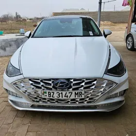 Hyundai Sonata 2021