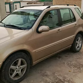 Mercedes-Benz ML350 2003