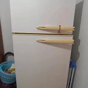 холодильник BEKO