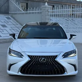 Lexus ES 350 2022