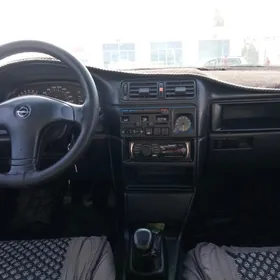 Opel Vectra 1991