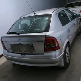 Opel Astra 2002