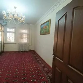 Мир 7 4 комнаты 4 этаж