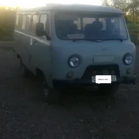 UAZ 2206 2004