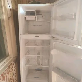 холодильник LG