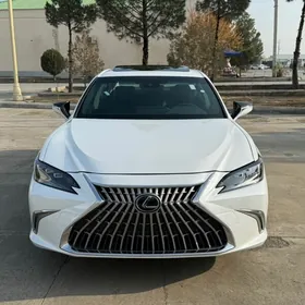 Lexus ES 350 2022