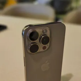 Iphone 15 pro 90% 128 gb