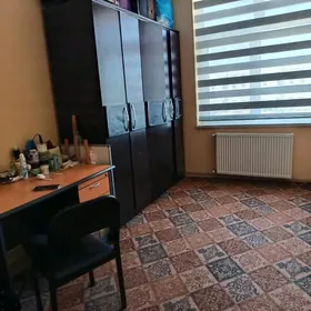 Eyesinden kreyne jay