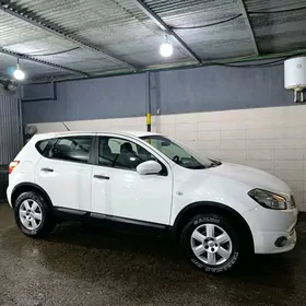 Nissan Qashqai 2011