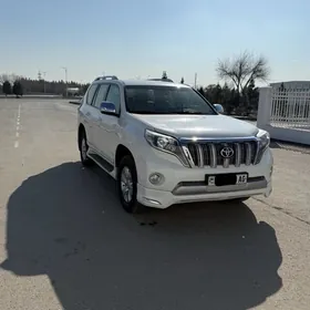 Toyota Land Cruiser Prado 2013