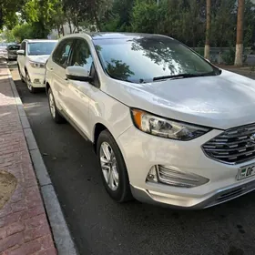 Ford Edge 2021