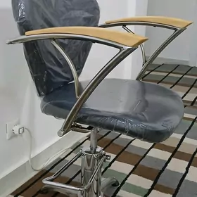 кресло парихмахер,kreslo