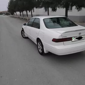 Toyota Camry 1998