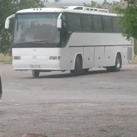 Mercedes-Benz CL65 AMG 1980