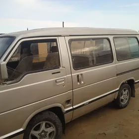 Toyota Hiace 1990