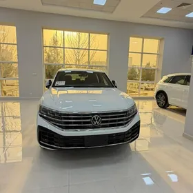 Volkswagen Touareg 2025