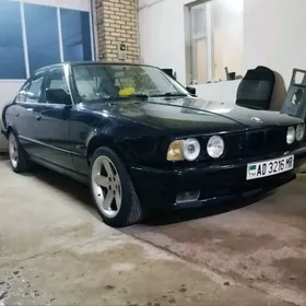 BMW E34 1990