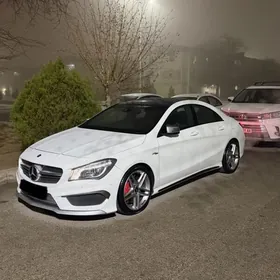 Mercedes-Benz CLA 2015