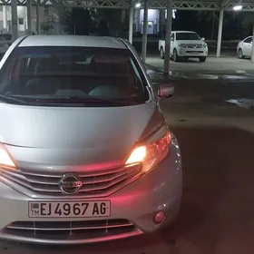 Nissan Versa Note 2013