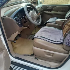 Toyota Sienna 2000