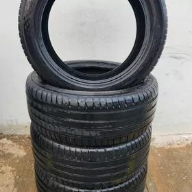 teker Michelin 235/45/18